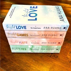 Ana Huang book series- NEW, never read